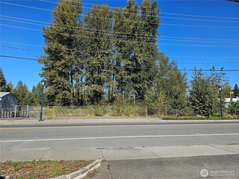 Property photo for 201 W Stanley Street, Granite Falls photo 3