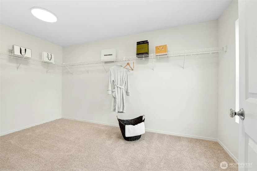 Property photo for 9405 226th Place Ne, Redmond photo 28