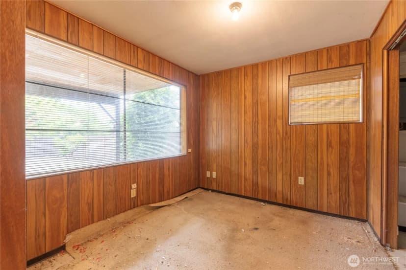 Property photo for 7210 Seward Park Avenue S, Seattle photo 11