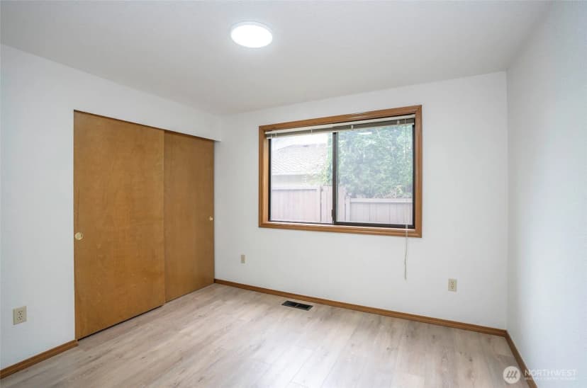 Property photo for 9711 Onyx Drive Sw, Lakewood photo 20