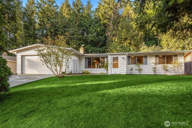 Property photo for 3021 123rd Street Se, Everett
