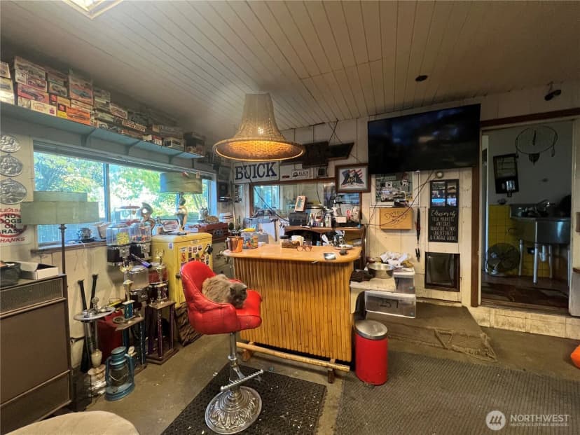 Property photo for 12053 3rd Avenue S, Seattle photo 18