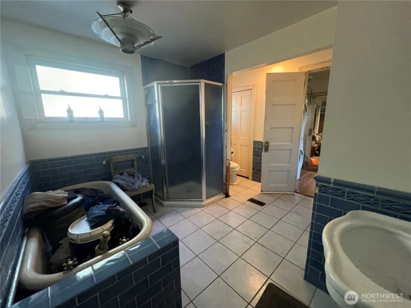 Property photo for 12053 3rd Avenue S, Seattle photo 20