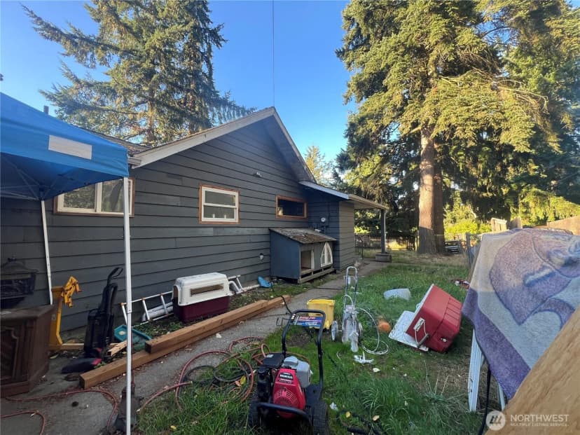 Property photo for 12053 3rd Avenue S, Seattle photo 9