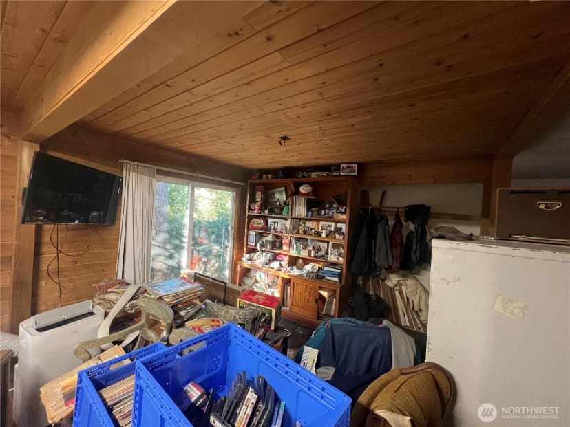 Property photo for 12053 3rd Avenue S, Seattle photo 17