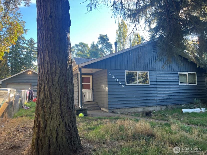 Property photo for 12053 3rd Avenue S, Seattle photo 36