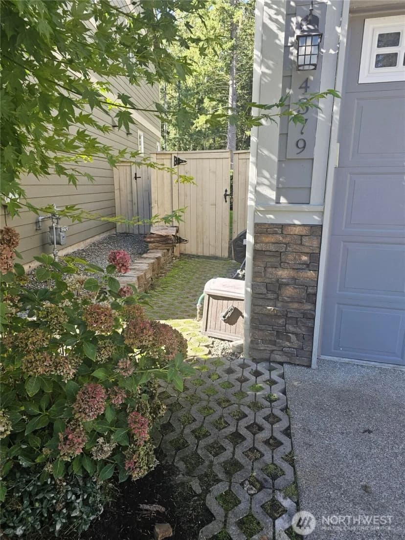 Property photo for 4319 Dudley Court Ne, Lacey photo 4