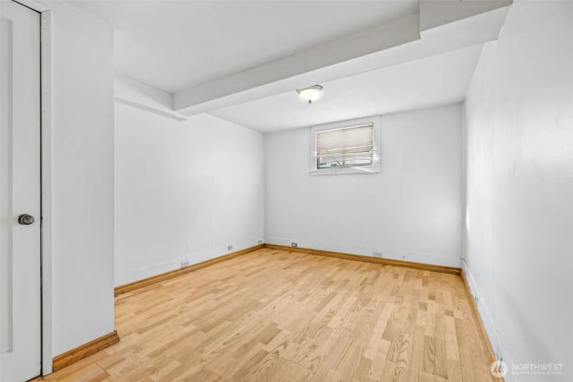 Property photo for 10713 15th Ave Ne, Seattle photo 18