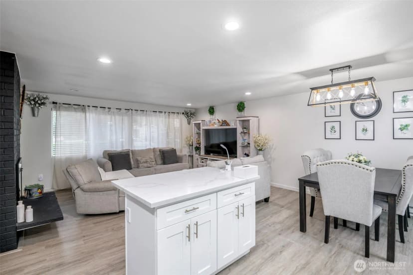 Property photo for 17118 17th Avenue Ct E, Spanaway photo 17