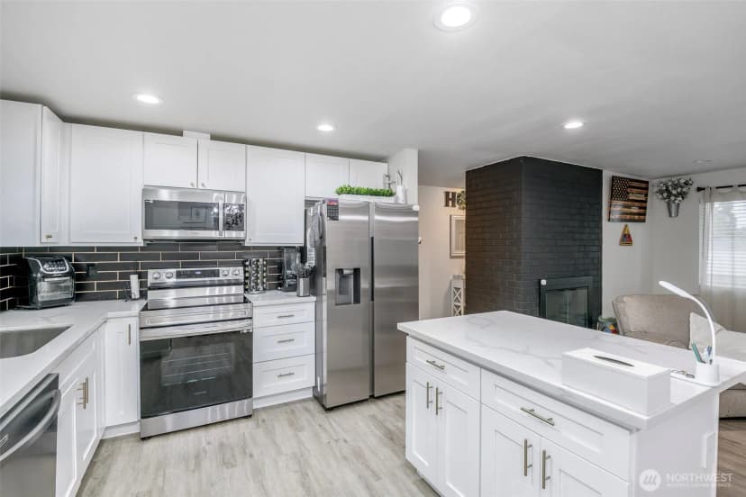 Property photo for 17118 17th Avenue Ct E, Spanaway photo 14