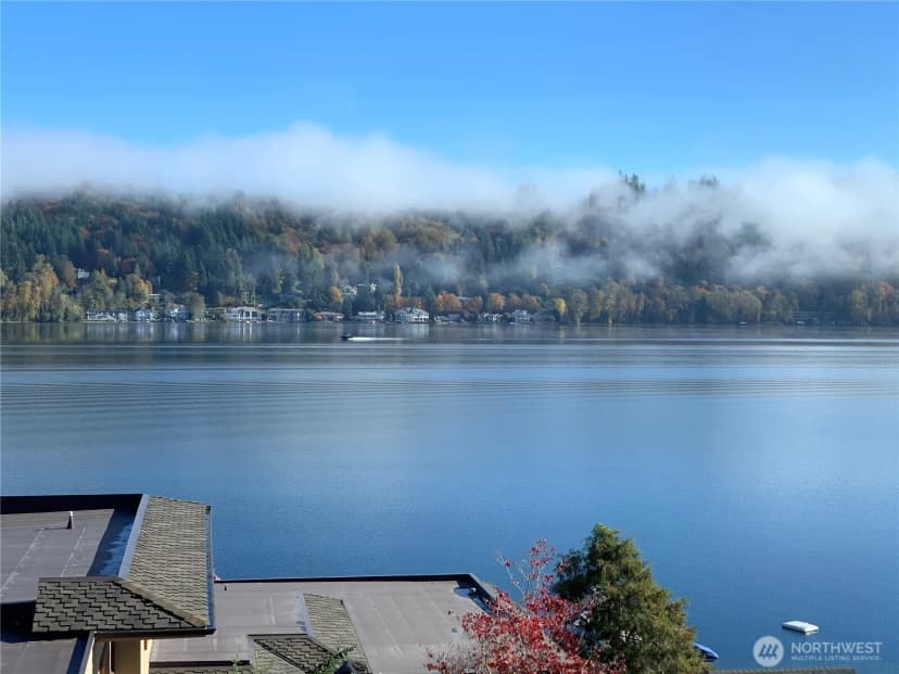 Property photo for 2452 W Lake Sammamish Parkway Ne, Redmond photo 32
