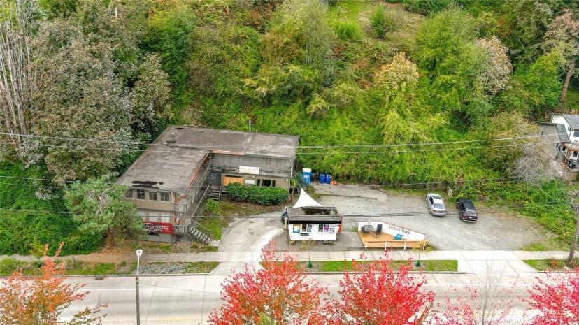 Property photo for 2255 Harbor Ave Sw, Seattle photo 6