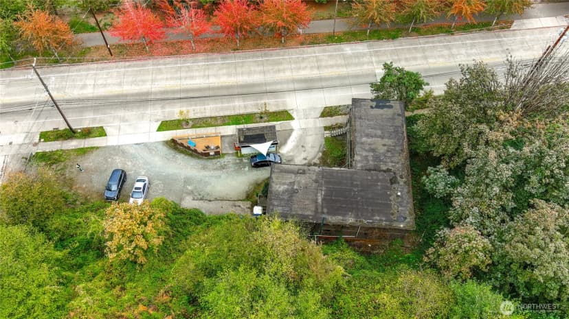 Property photo for 2255 Harbor Ave Sw, Seattle photo 7