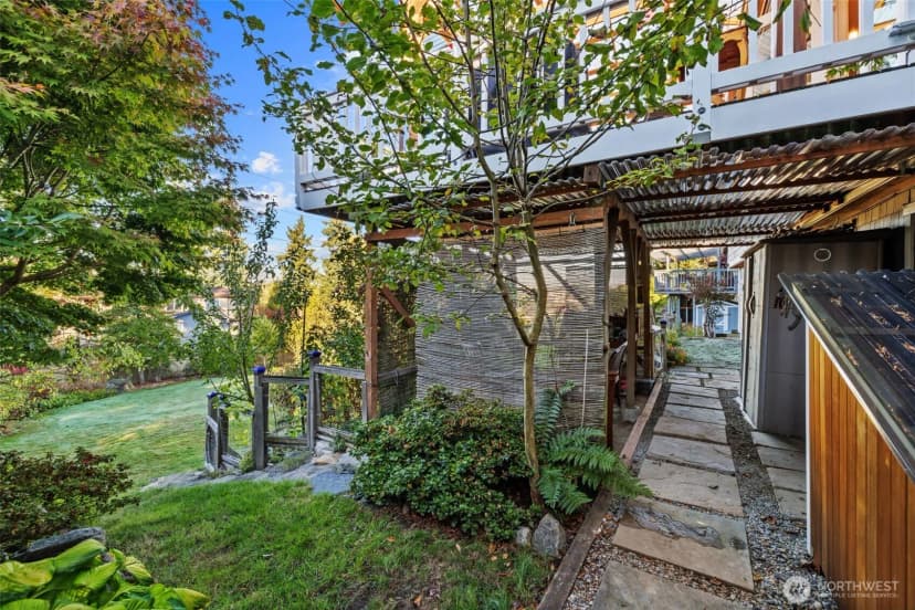 Property photo for 11303 126th Avenue Ne, Kirkland photo 28