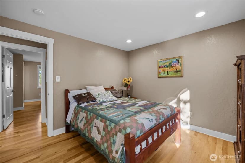 Property photo for 11303 126th Avenue Ne, Kirkland photo 17