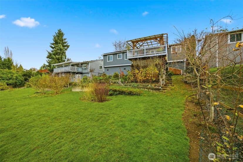Property photo for 11303 126th Avenue Ne, Kirkland photo 30