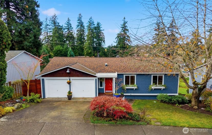 Property photo for 11303 126th Avenue Ne, Kirkland photo 4