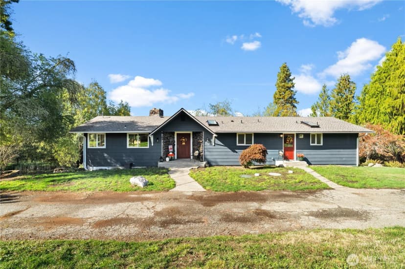 Property photo for 1305 336th Street S, Roy photo 32