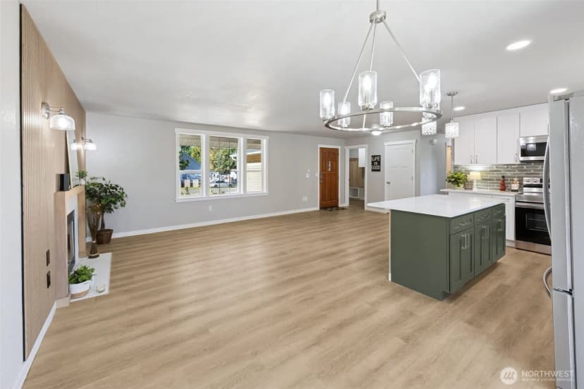 Property photo for 15825 120th Avenue E, Puyallup photo 10