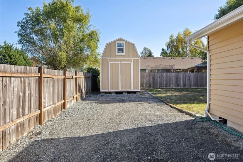 Property photo for 15825 120th Avenue E, Puyallup photo 24
