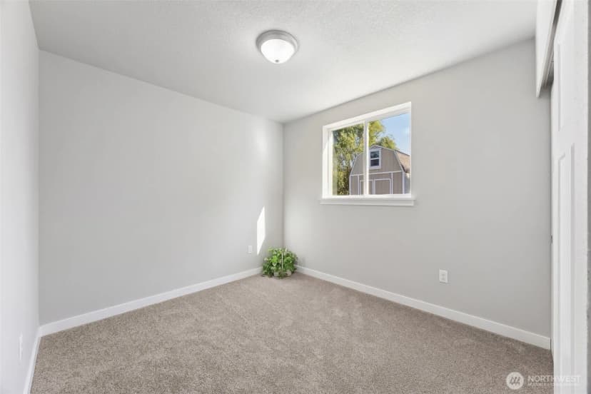 Property photo for 15825 120th Avenue E, Puyallup photo 16