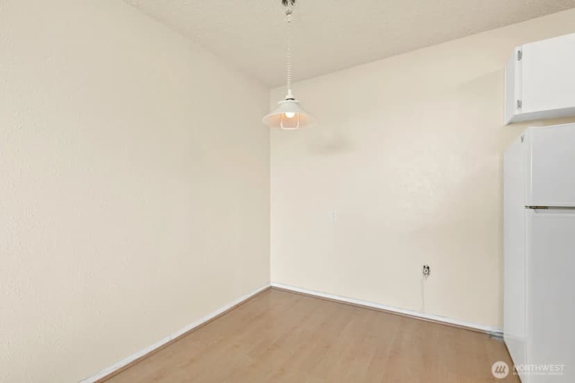 Property photo for 1200 Boylston Avenue #602, Seattle photo 16