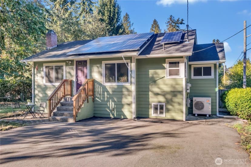Property photo for 13203 10th Avenue S, Burien
