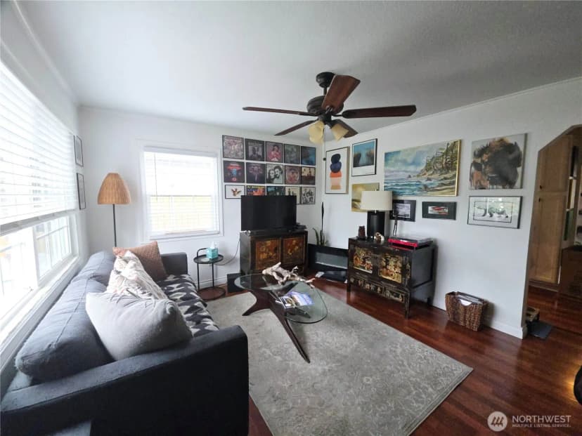 Property photo for 212 Douglas Street, Longview photo 10