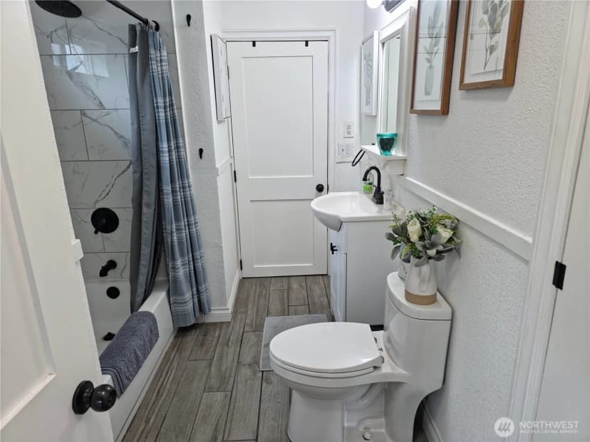 Property photo for 212 Douglas Street, Longview photo 6