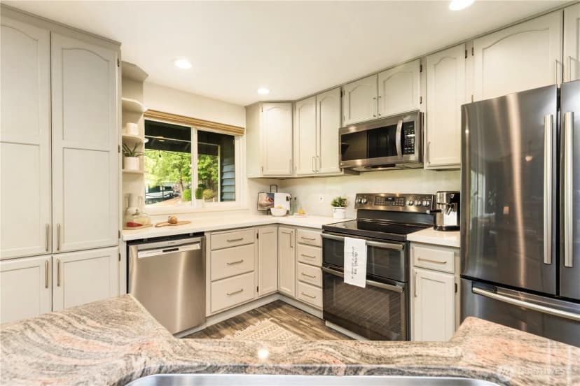 Property photo for 27137 Ne Miller Street, Duvall photo 15