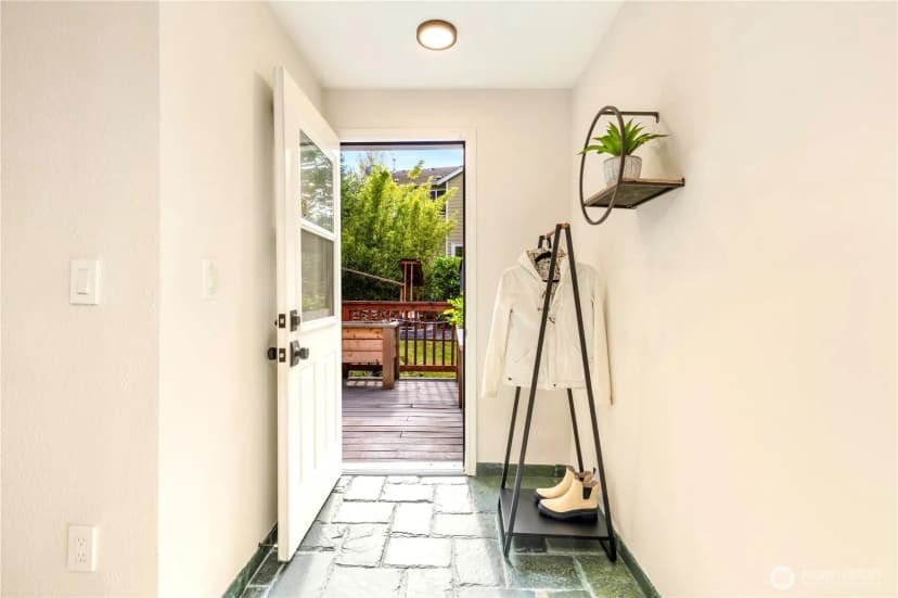 Property photo for 27137 Ne Miller Street, Duvall photo 24