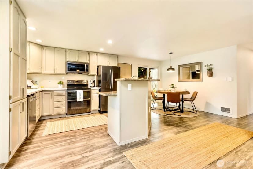 Property photo for 27137 Ne Miller Street, Duvall photo 12
