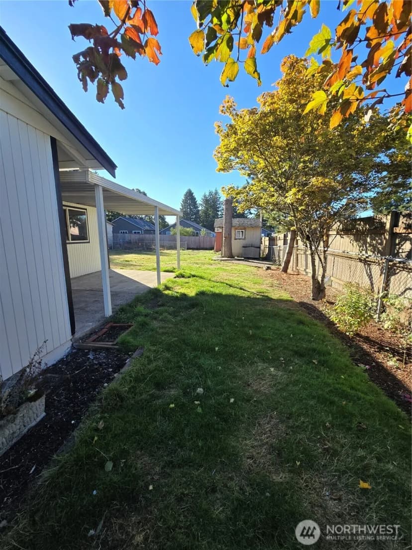 Property photo for 240 170th St E, Spanaway photo 16