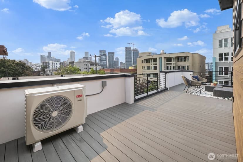Property photo for 318 A Bellevue Avenue E, Seattle photo 23