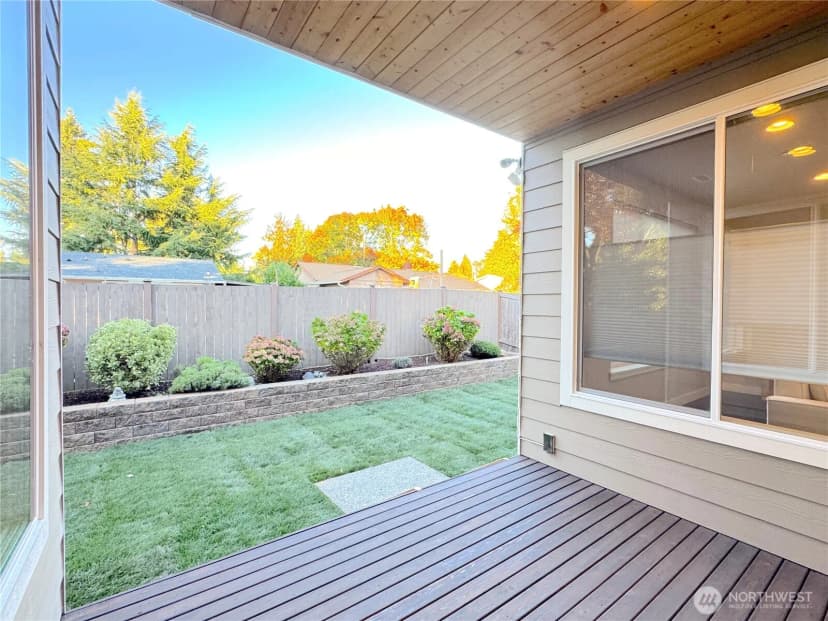 Property photo for 3320 Ne 8th Place, Renton photo 36