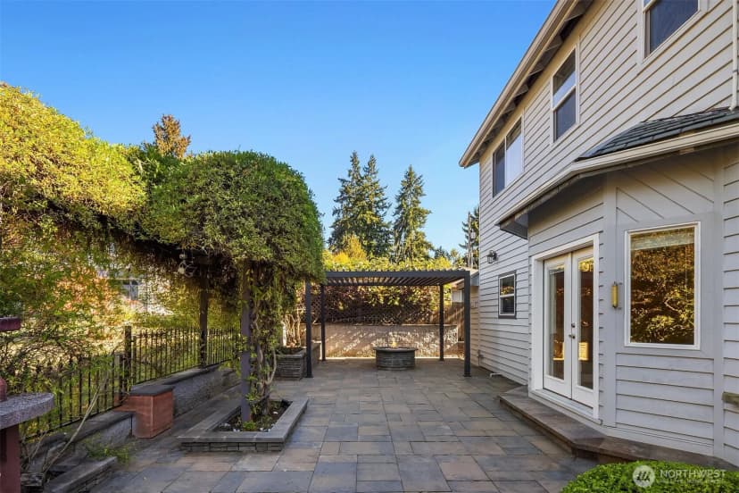 Property photo for 11906 23rd Avenue Sw, Burien photo 15