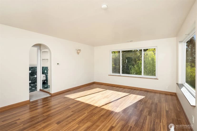 Property photo for 11906 23rd Avenue Sw, Burien photo 25