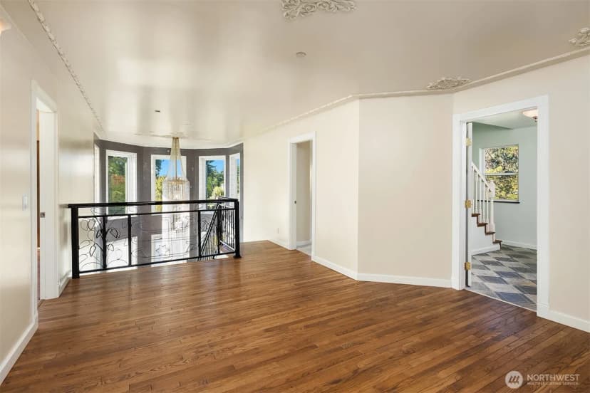 Property photo for 11906 23rd Avenue Sw, Burien photo 30