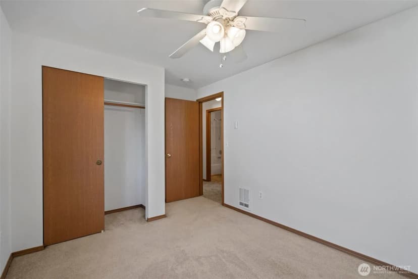 Property photo for 505 N 11th Street, Elma photo 23