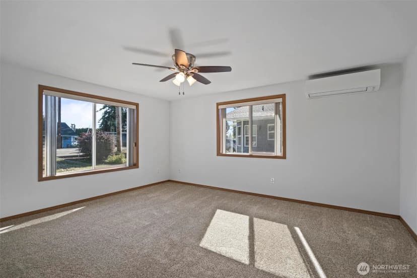 Property photo for 505 N 11th Street, Elma photo 9
