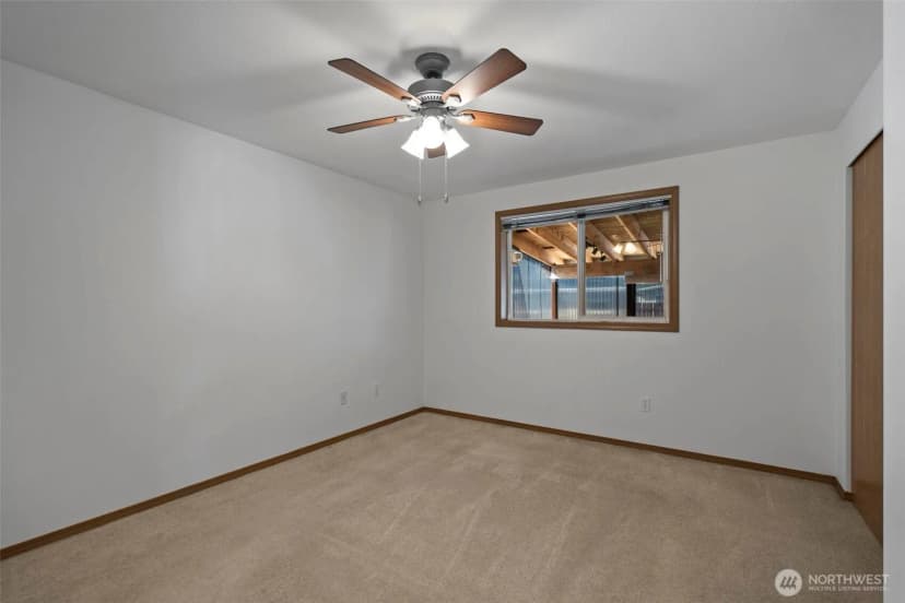 Property photo for 505 N 11th Street, Elma photo 19