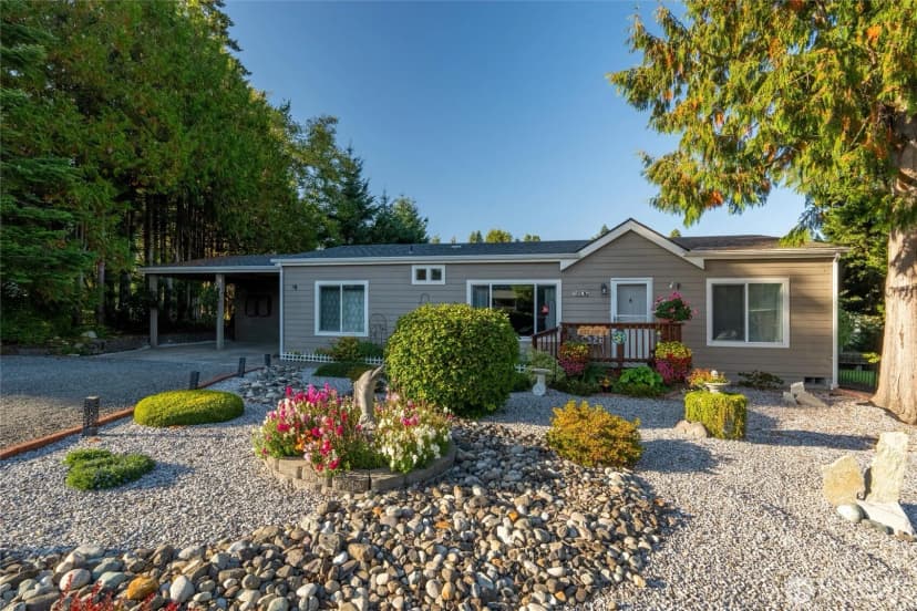 Property photo for 5806 Salish Road, Blaine
