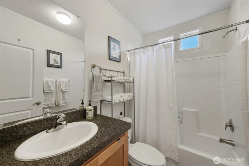 Property photo for 5806 Salish Road, Blaine photo 20