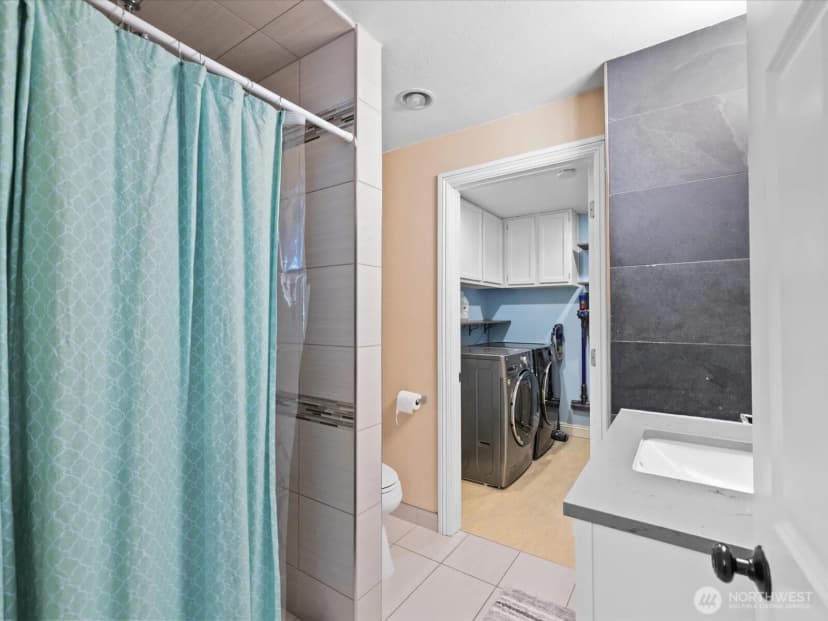 Property photo for 31510 44th Avenue S, Auburn photo 14