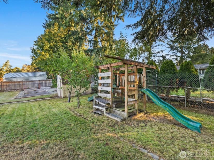 Property photo for 31510 44th Avenue S, Auburn photo 29