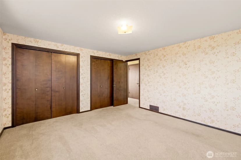 Property photo for 1426 W 4th Street, Port Angeles photo 29