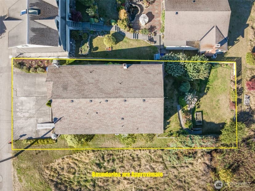 Property photo for 1426 W 4th Street, Port Angeles photo 37