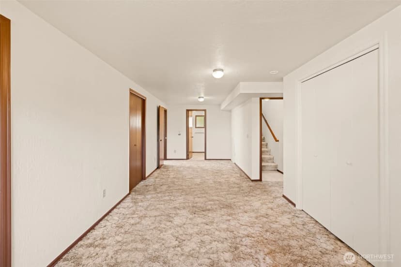 Property photo for 1426 W 4th Street, Port Angeles photo 32