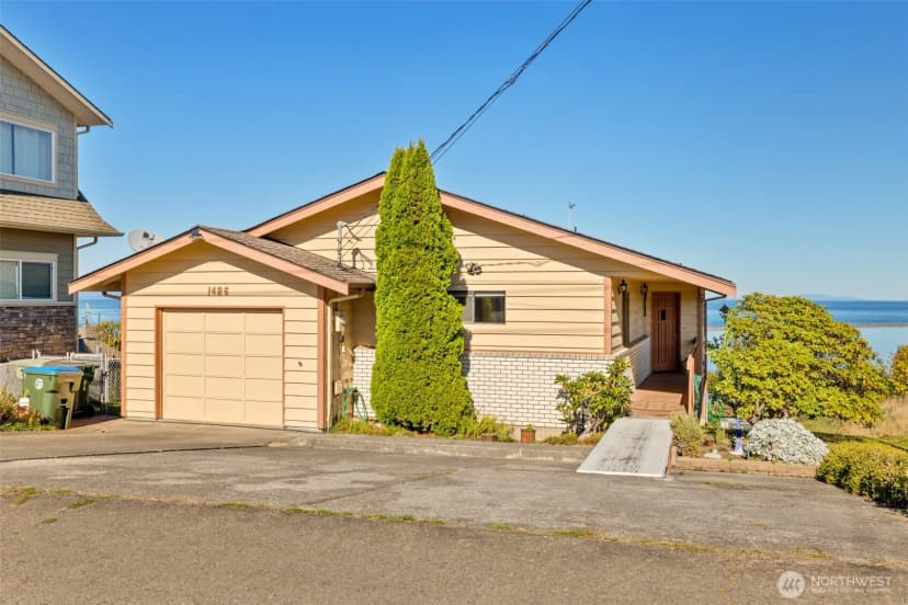 Property photo for 1426 W 4th Street, Port Angeles photo 9