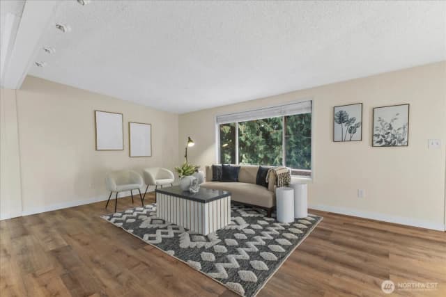 Property photo for 796 Nw Cedar Lane, Poulsbo photo 3